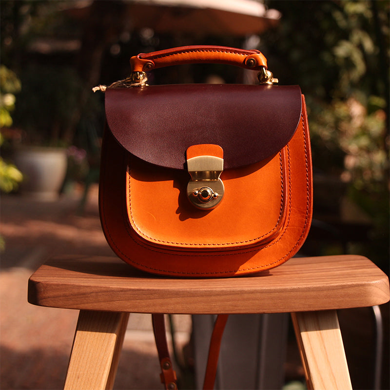 Sac à Bandoulière et à Poignée Supérieure en Cuir Plein Grain Fait Main, Sac Classique de Tous les Jours en Noir/Marron Foncé