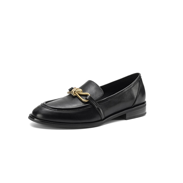 Mocassins chunky rétro en cuir véritable pour femmes, chaussures à plateforme à bout rond, chaîne en métal, faites à la main en noir/marron
