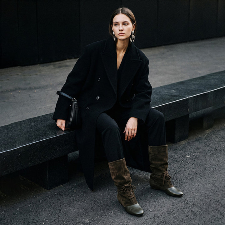 Bottes courtes en cuir suédé à bout amande pour femmes, rétro, western, avec bord en léopard en Noir/Marron thé