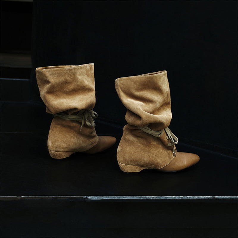 Bottes courtes en cuir suédé à bout amande pour femmes, rétro, western, avec bord en léopard en Noir/Marron thé