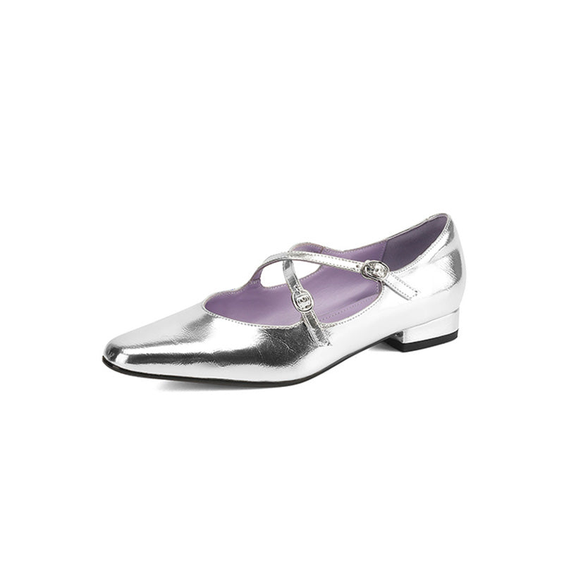 Ballerines Mary Jane en cuir de mouton fait main avec détail de sangle croisée en rouge vin/noir/beige