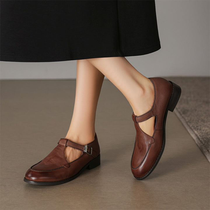 Chaussures Mary Jane T-strap en cuir souple fait main pour femmes à bout rond en noir/café
