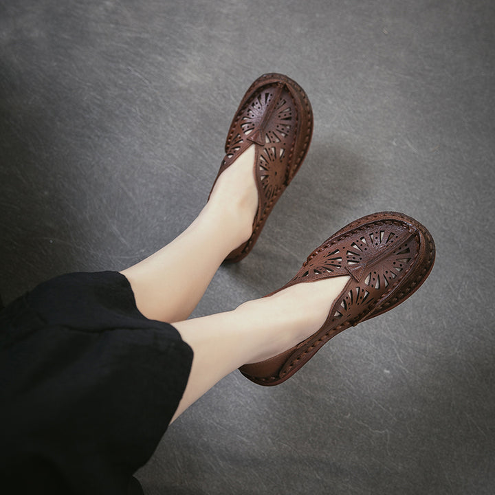 Vintage Hollow Out Leather Loafers Women Breathable Slip-On Flat Shoes in Dark Brown/Green/Beige