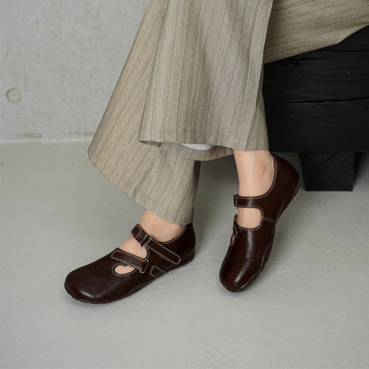 Handmade Vintage Cutout Leather Mary Jane Flats for Women with Hidden Lift in Black/Brown