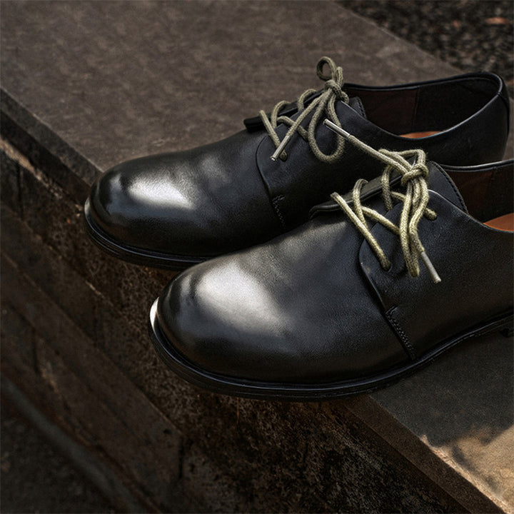 Handmade Vintage Horse Leather Derby Shoes Lace-Up Flat Oxfords for Women in Black