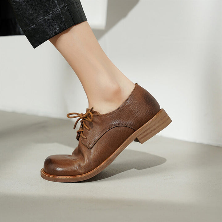 Handmade Vintage Horse Leather Derby Shoes for Women in Black/Khaki