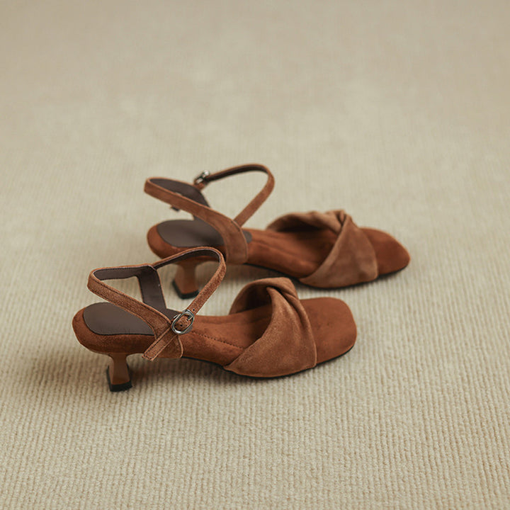 Vintage Suede Slingback Sandals Square Toe Twist Front Kitten Heel Shoes in Brown/Blue