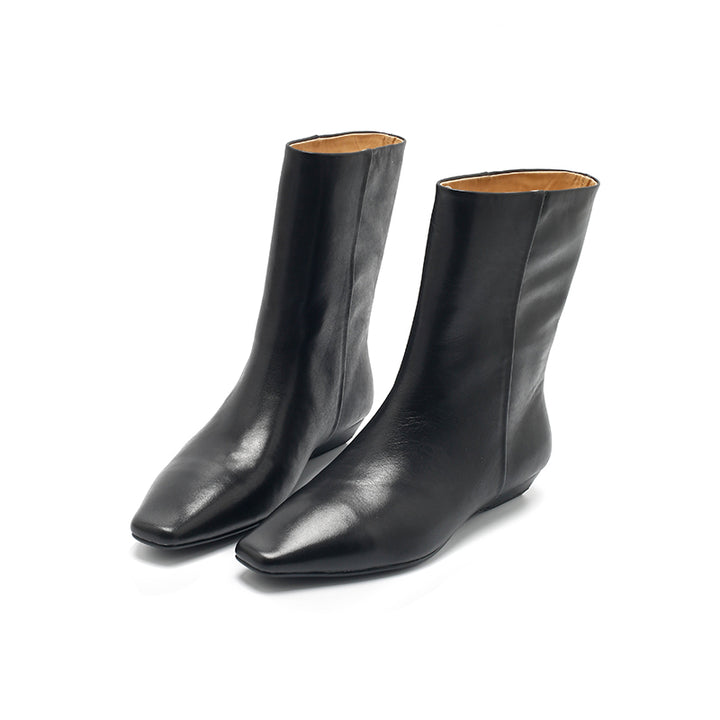 Dwarves Wedge Pull‑On Mid-Calf Boots Soft Oil-Waxed Leather Straight Shaft Boots in Black
