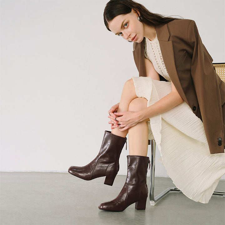 Handmade Vegetable-Tanned Sheepskin Glove Ankle Boots with Rear Zipper in Black/Brown