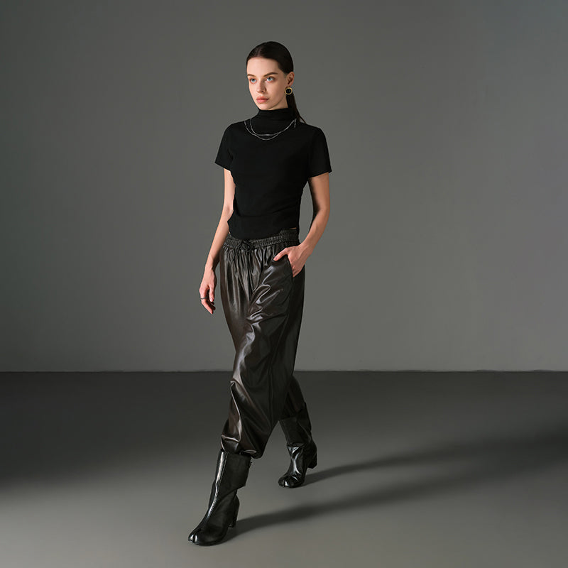 Designer Vegetable-Tanned Cowhide Tabi Slouch Mid-Calf Boots with Buckle Strap in Black/Apricot