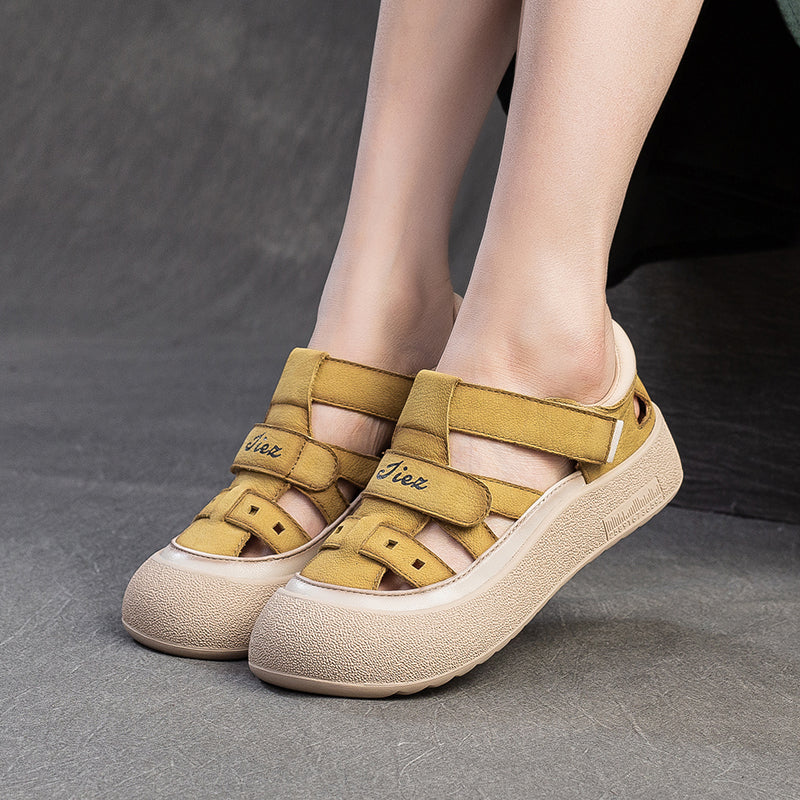 Sandales romaines en cuir de vache à plateforme avec découpes et Velcro en couleur beige/jaune/taro