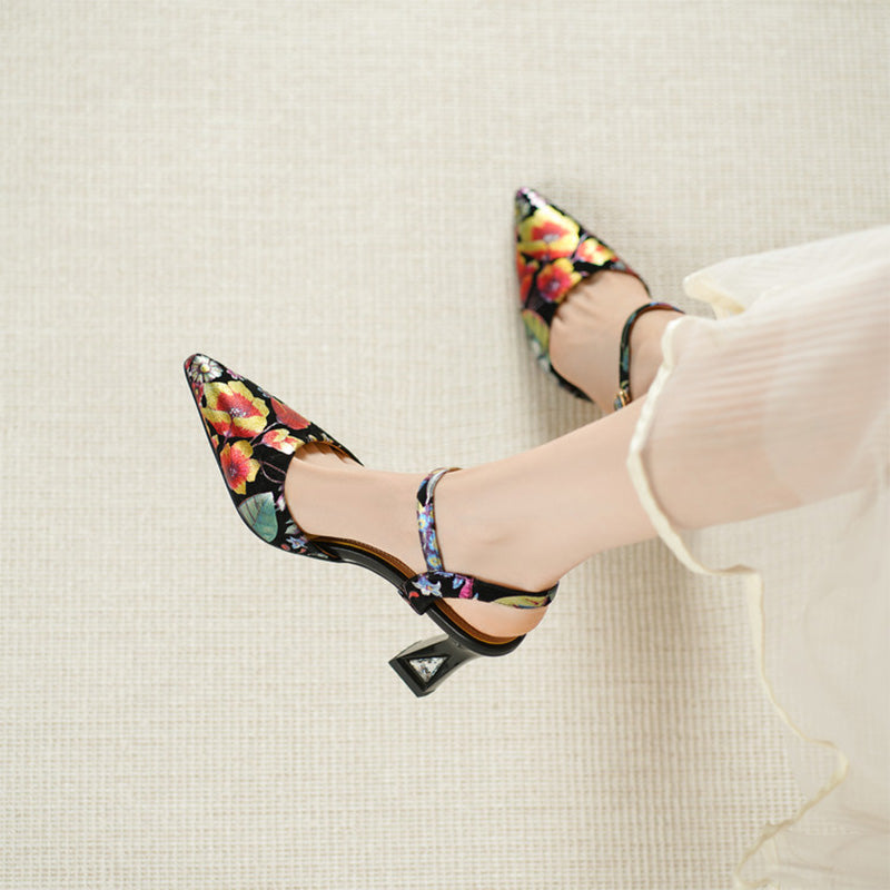 Floral Print Pointed Toe Slingback Pumps Ankle Strap Sandals in Black Red/Purple Red