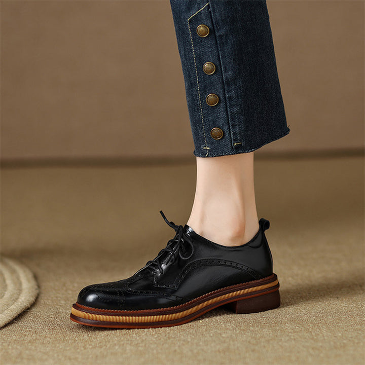 Vintage Full Brogue Leather Platform Oxford Shoes for Women in Black/Beige