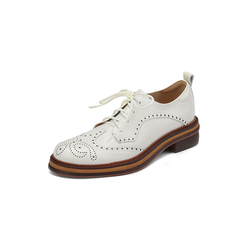 Vintage Full Brogue Leather Platform Oxford Shoes for Women in Black/Beige