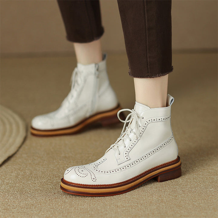Vintage Leather Full Brogue Lace-Up Ankle Boots for Women in Black/Beige