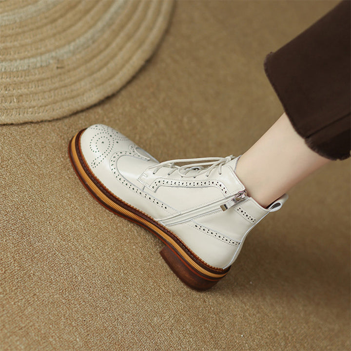 Vintage Leather Full Brogue Lace-Up Ankle Boots for Women in Black/Beige