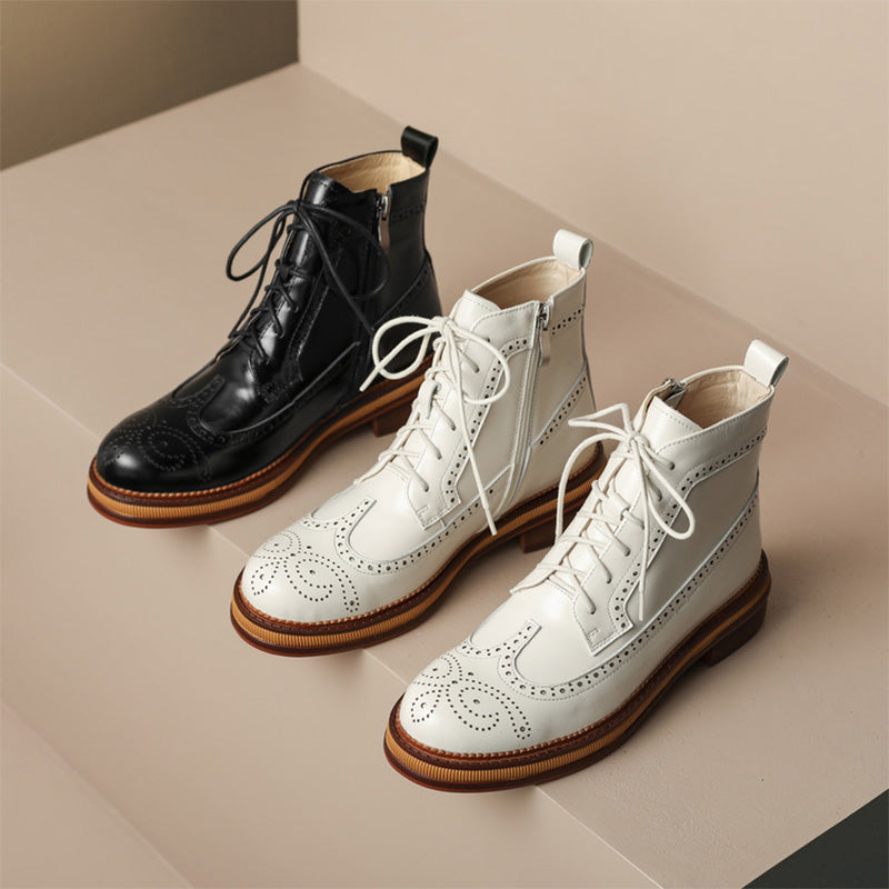Vintage Leather Full Brogue Lace-Up Ankle Boots for Women in Black/Beige