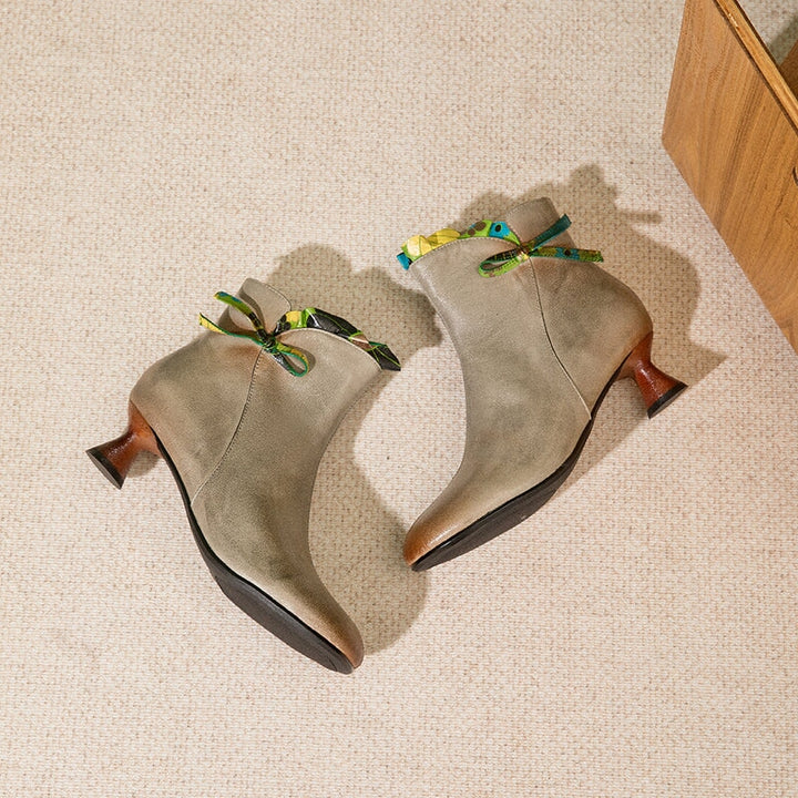  Boots 