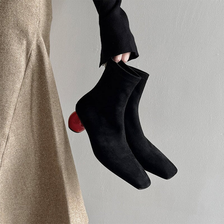  Boots 