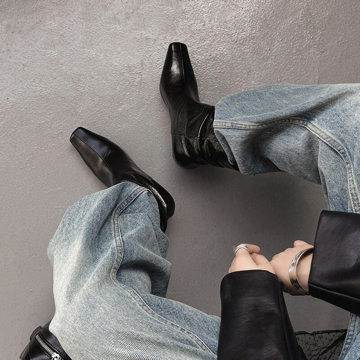  Boots 