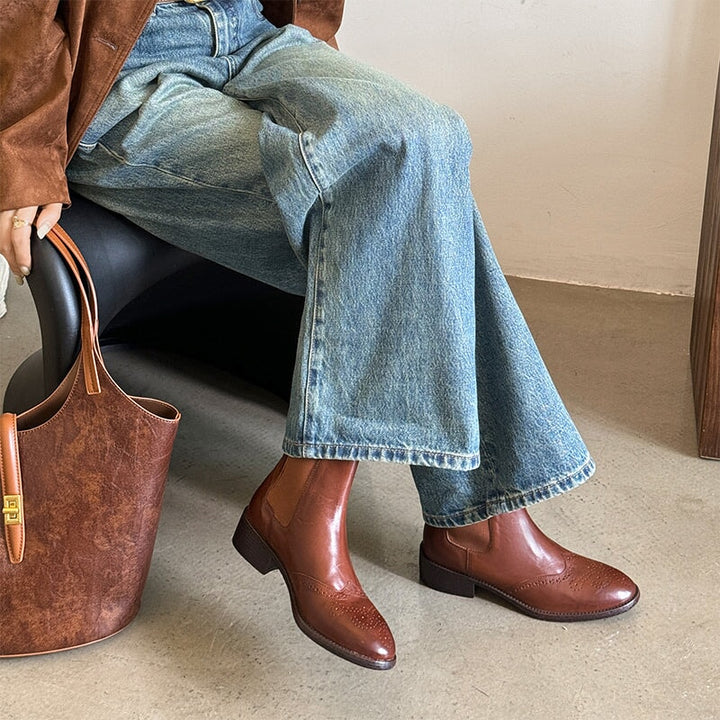  Boots 