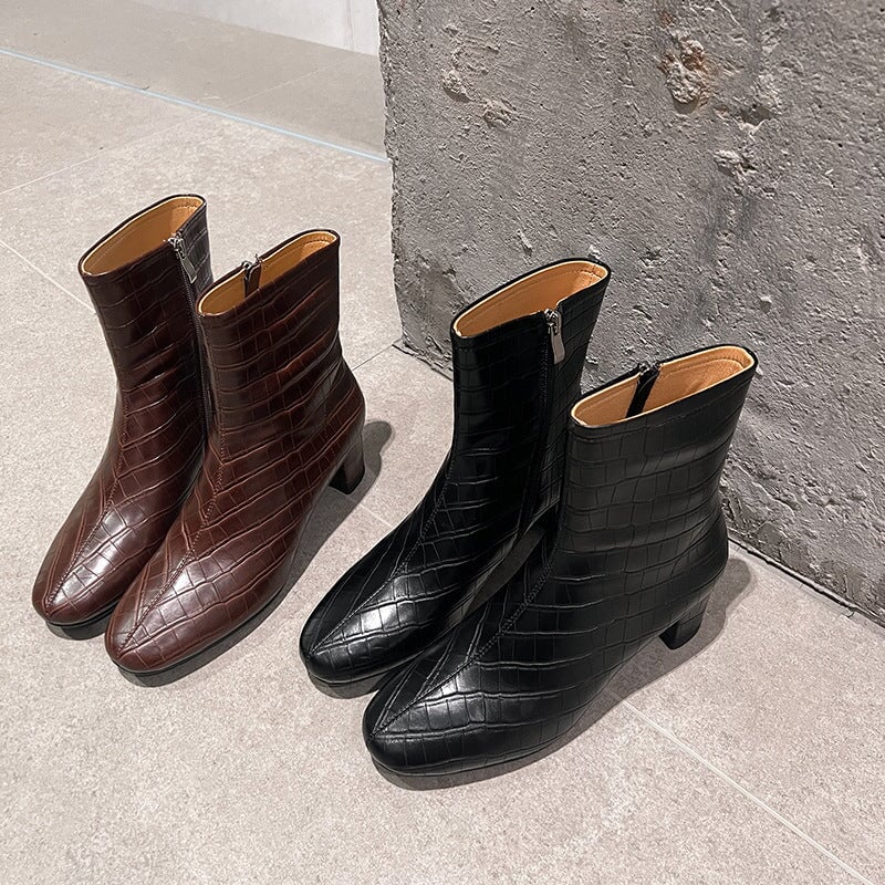  Boots 