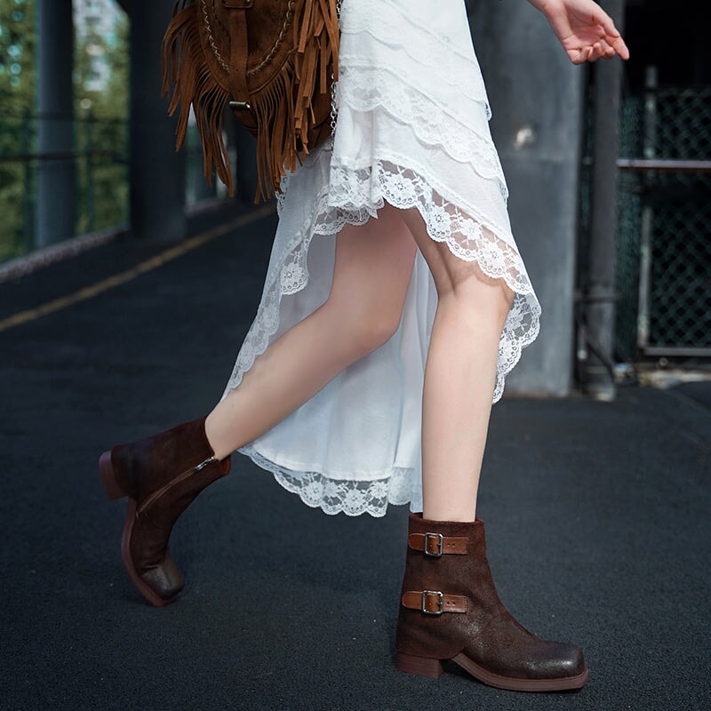  Boots 