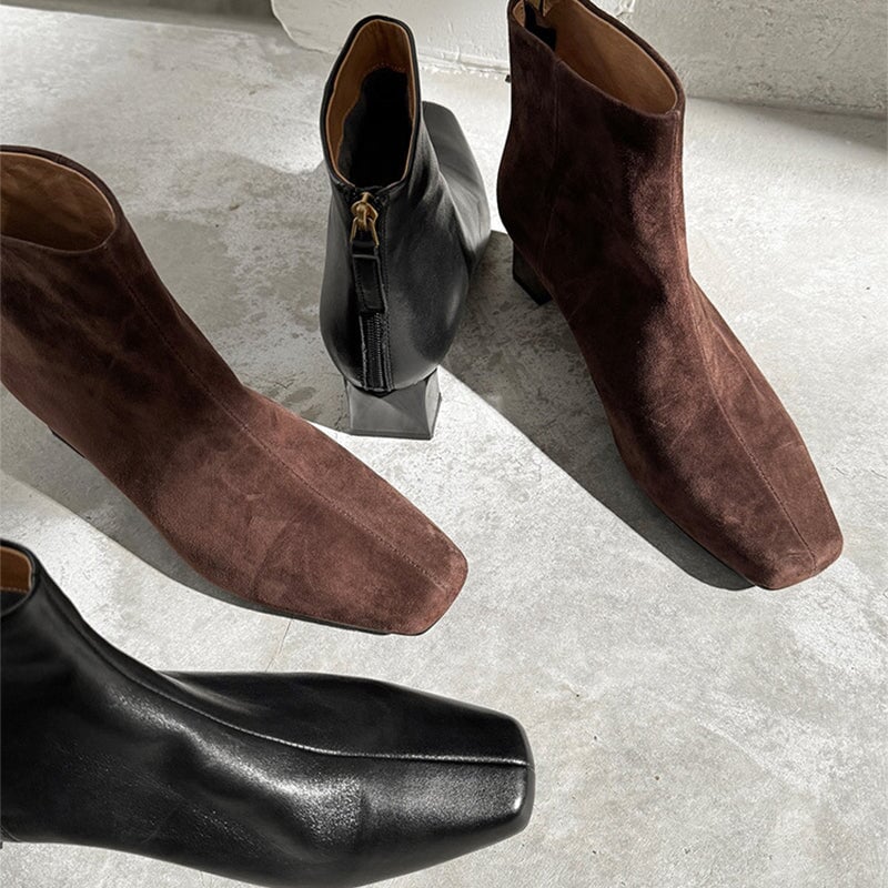  Boots 
