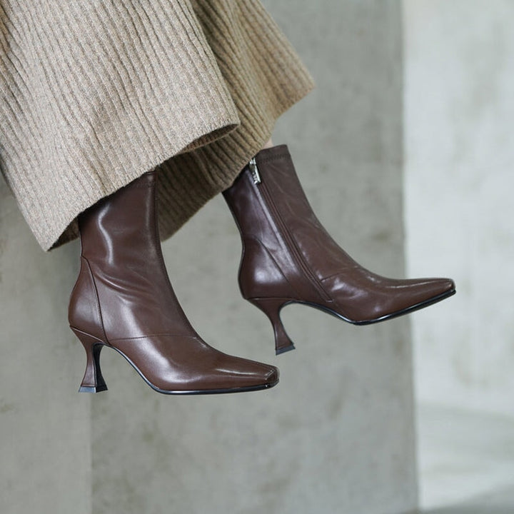  Boots 