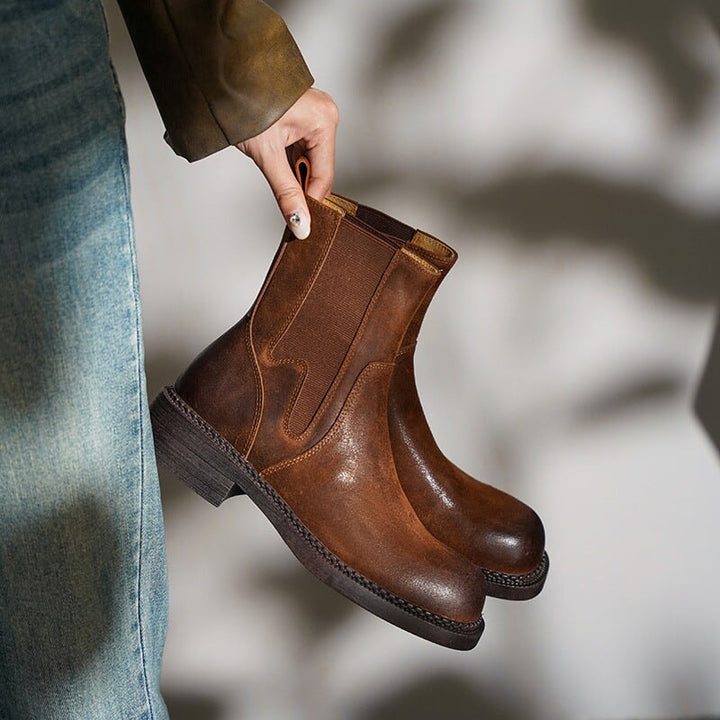 Boots 