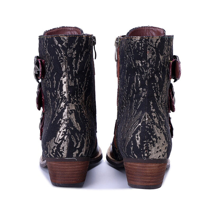  Boots 