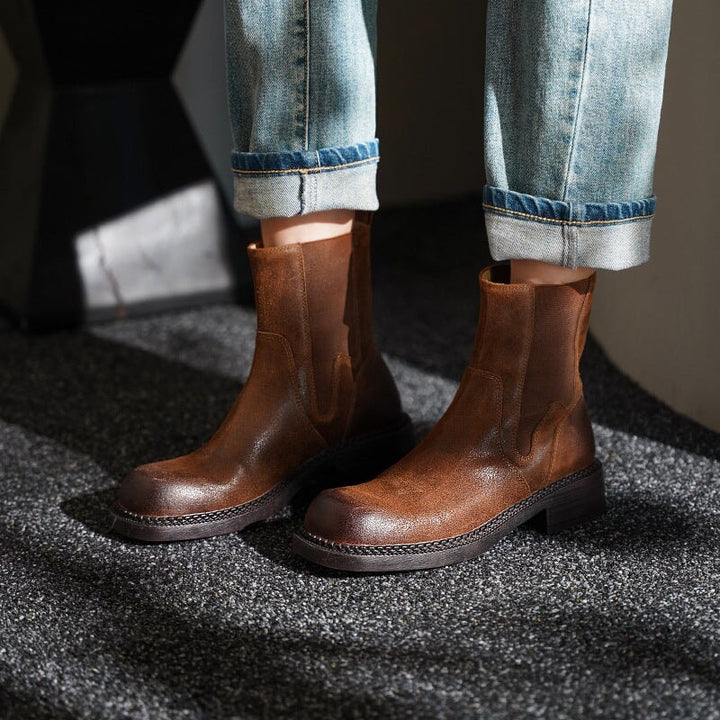  Boots 