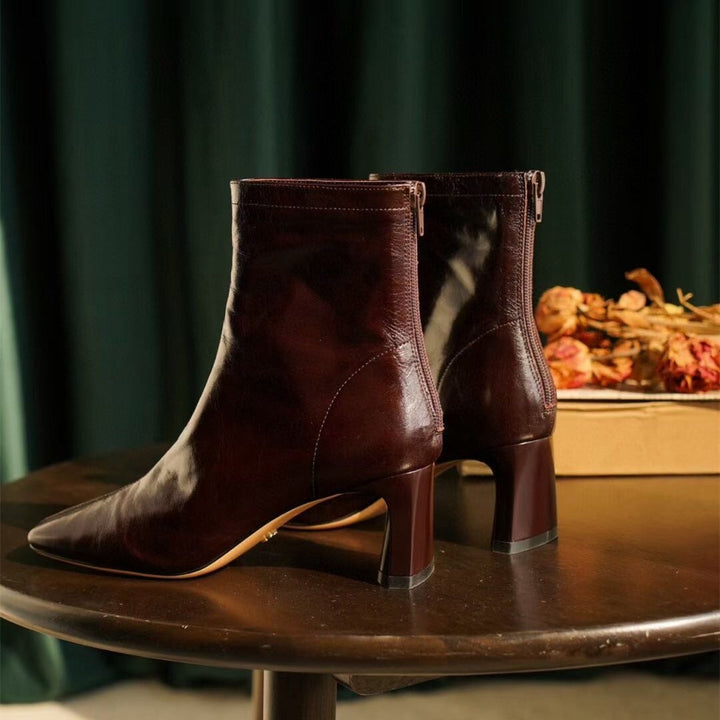  Boots 