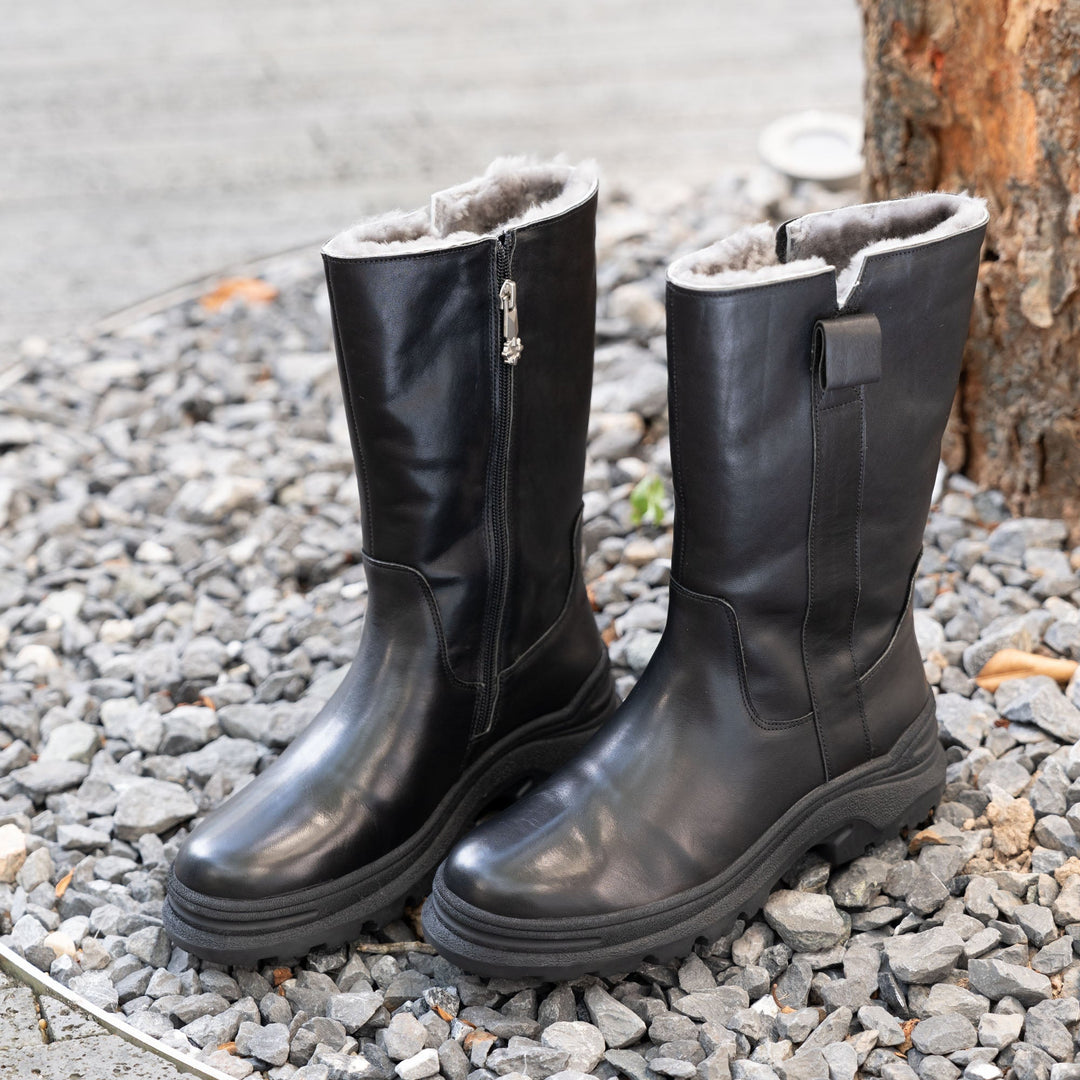  Boots 