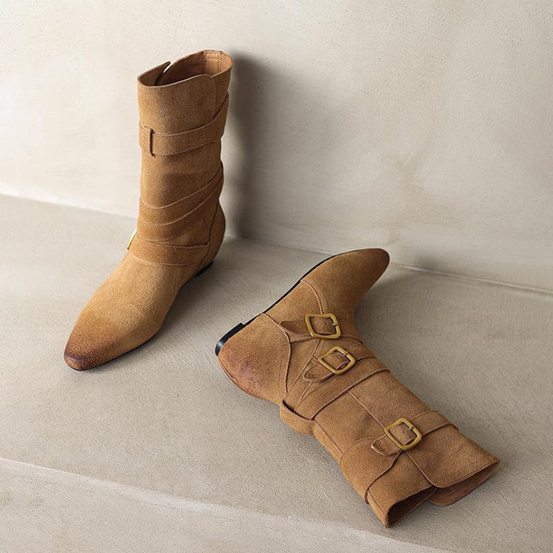  Boots 