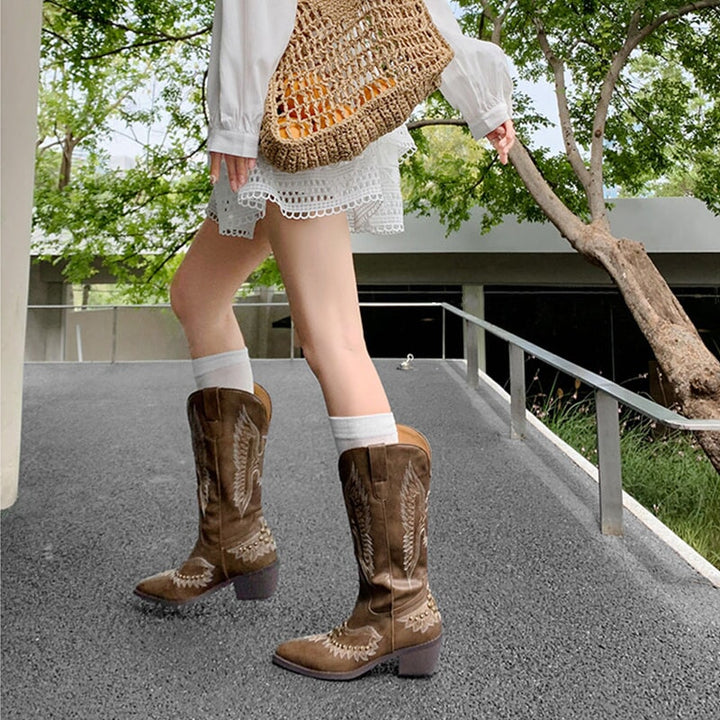  Boots 