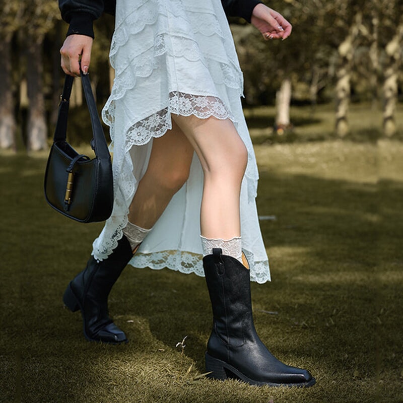  Boots 