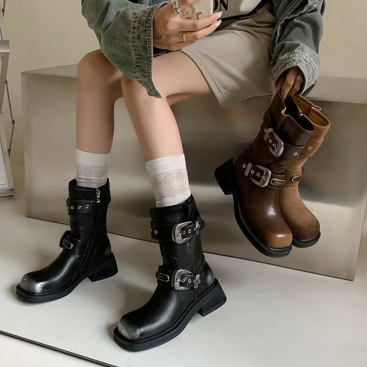  Boots 