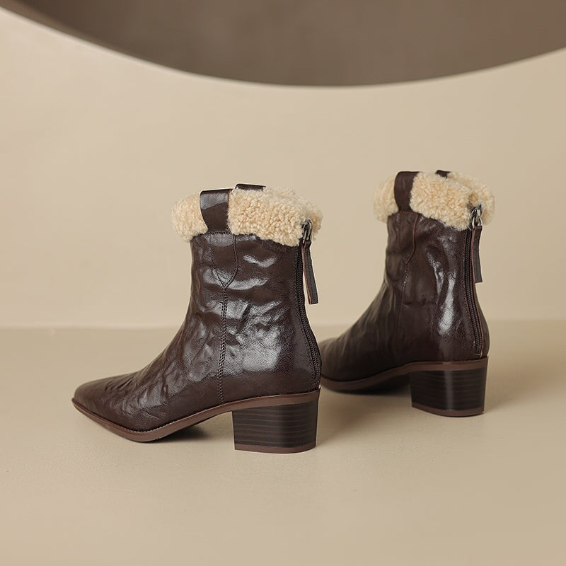  Boots 