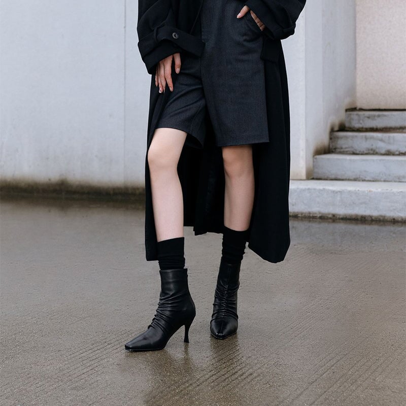  Boots 