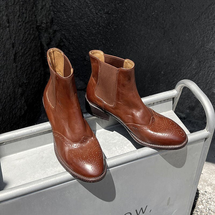  Boots 