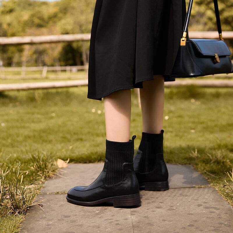  Boots 