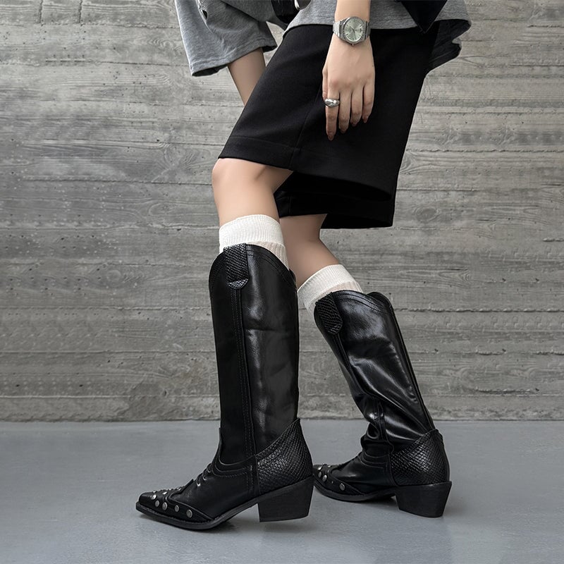  Boots 