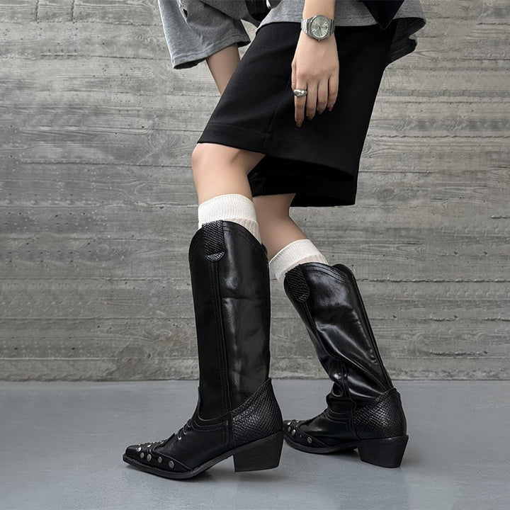  Boots 