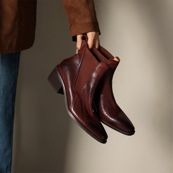  Boots 