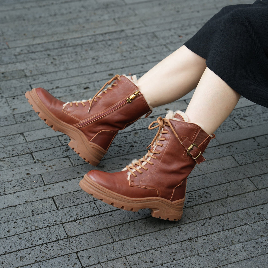  Boots 