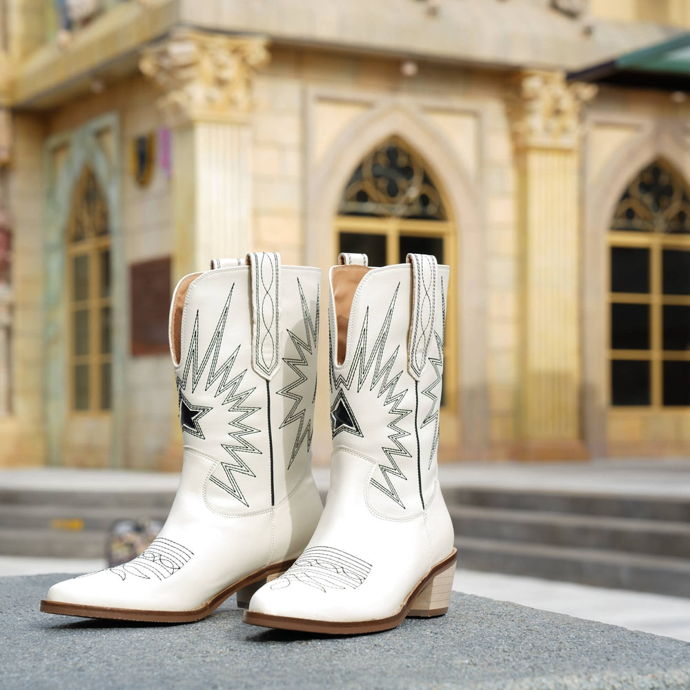  Boots 