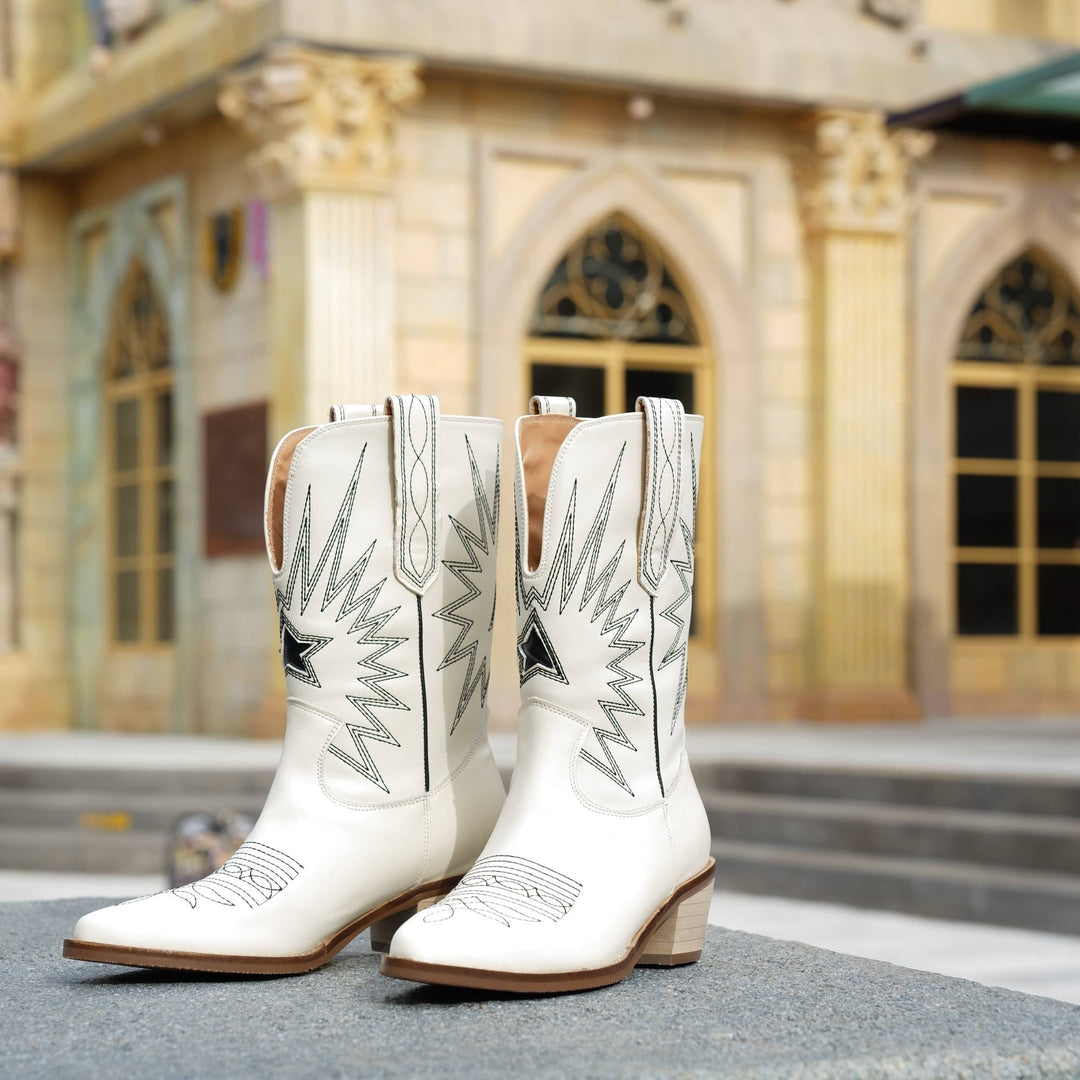  Boots 