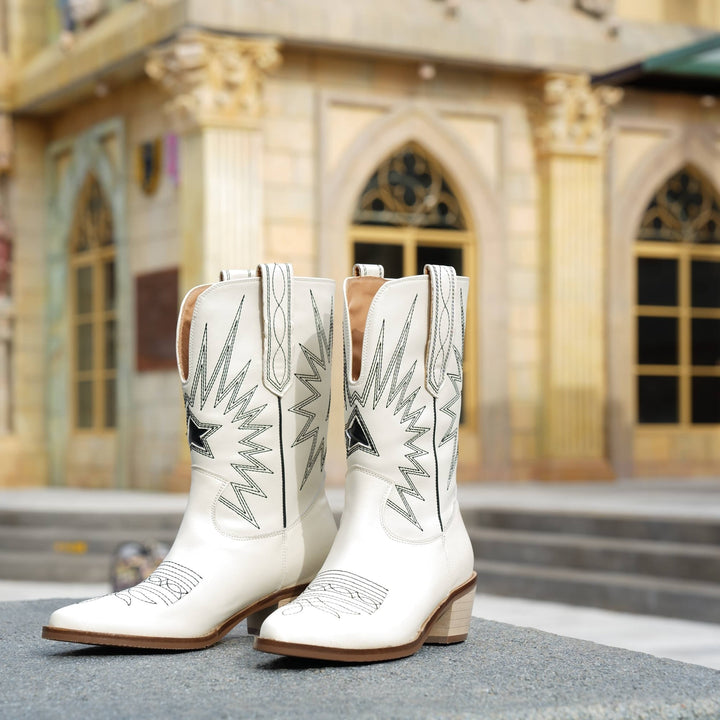 Boots 