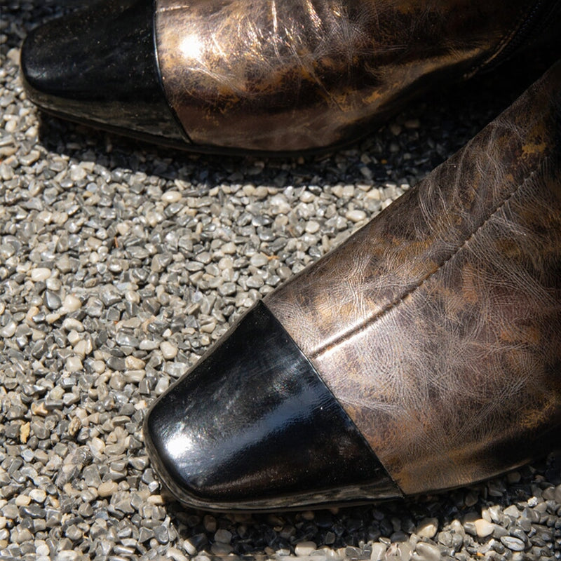  Boots 